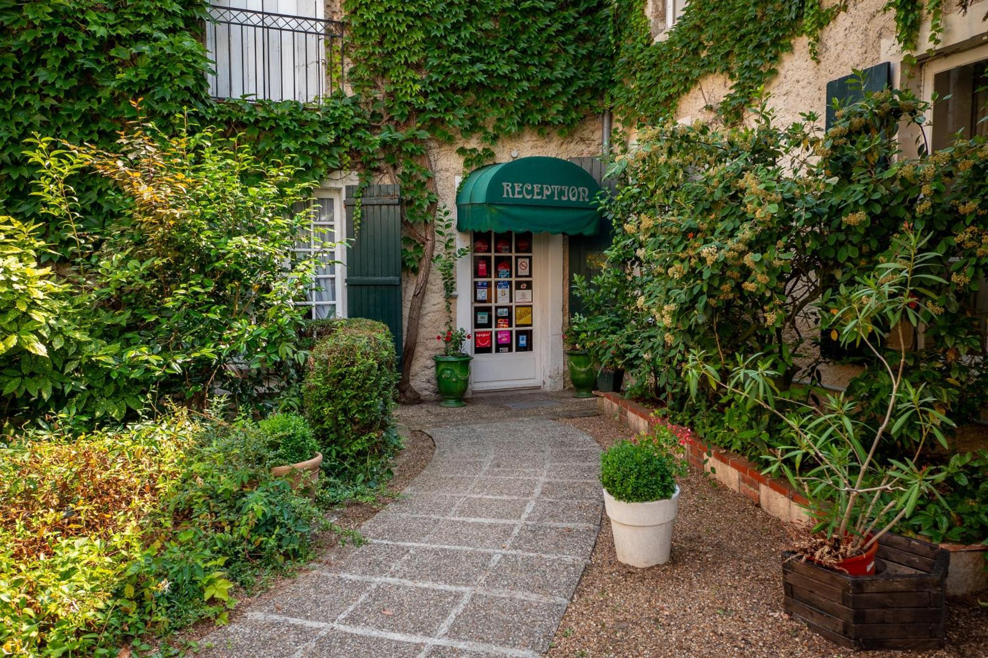 Hotellerie De Charme Le Relais Cicero Hotel-Jardin-Calme-Verdure-Centre La Flèche Exterior foto